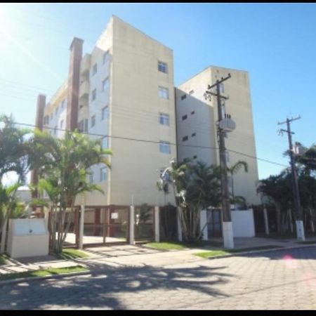 Apartamento Praia Guaratuba Exteriör bild